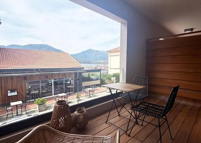 فندق A Stretta 3*